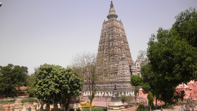 Khu đền Mahabodhi nổi tiếng ở Bodh Gaya - Ảnh: Buddisttrends.com