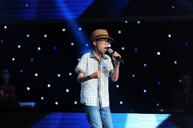 Hotboy hát rock chinh phục giám khảo The Voice Kid