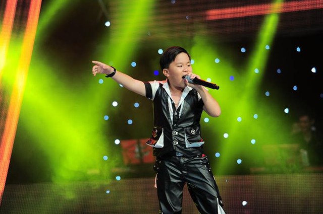 Hotboy hát rock chinh phục giám khảo The Voice Kid