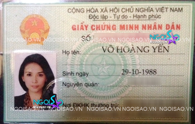 Xem chứng minh thư của Ngọc Trinh, Hoàng Thùy Linh, Hồng Quế...