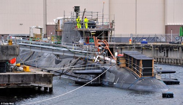 Nhà máy Barrow-in-Furness tại Cumbria đã đóng tổng cộng 311 tàu ngầm cho hải quân hoàng gia Anh kể từ năm 1901.