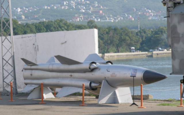 Nguồn tin này tiết lộ, Trung Quốc đặt mua của Nga lô tên lửa đối hạm KH-31A với giá trị 50 triệu USD. Dự kiến lô hàng này sẽ bàn giao cho Trung Quốc trước năm 2015.