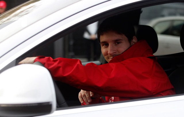  	Rộ tin Messi gặp tai nạn