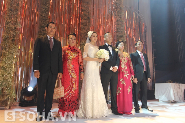 Đám cưới Phạm Ngọc Thạch và sự đổ bộ của dàn siêu xe