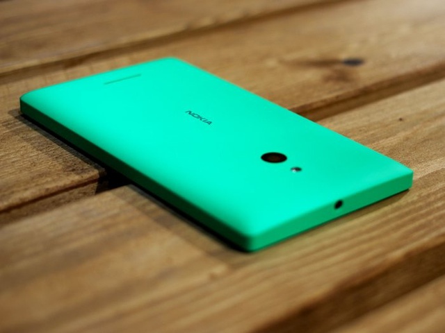 Giá của Nokia XL tại Việt Nam chỉ ở mức hơn 3 triệu đồng