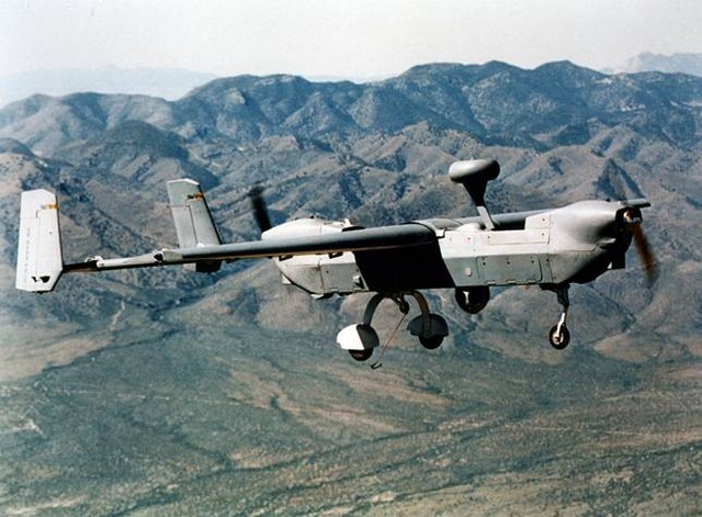 Theo một số nguồn tin, hiện nay UAV MQ-5B Hunter đang được trang bị chủ yếu cho Lữ đoàn tình báo quân sự 66  của Mỹ đóng quân tại Bavaria, Đức.