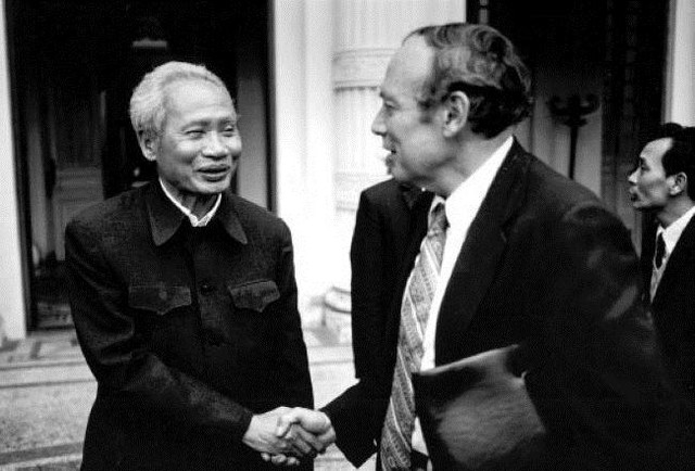 Đại tướng Võ Nguyên Giáp, sử học, nhà nghiên cứu, Việt Nam