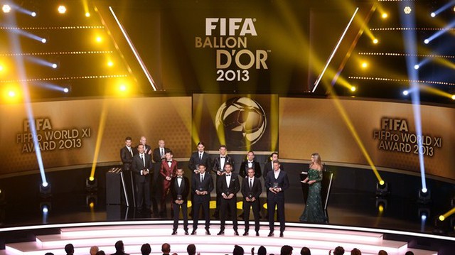  	ĐH xuất sắc nhất năm 2013 của FIFA