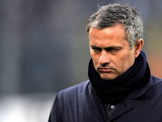 Mourinho đang toan tính điều gì?