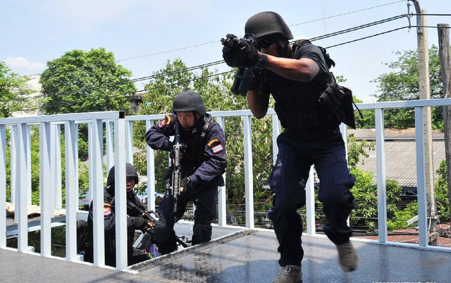 Lực lượng cảnh sát đặc nhiệm Thái Lan tham gia diễn tập tại thủ đô Bangkok.