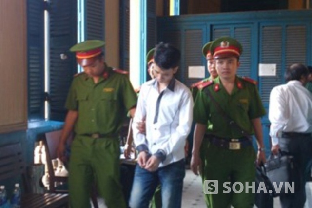 Bị cáo Dương bị tuyên 18 năm tù, y án sơ thẩm ve
