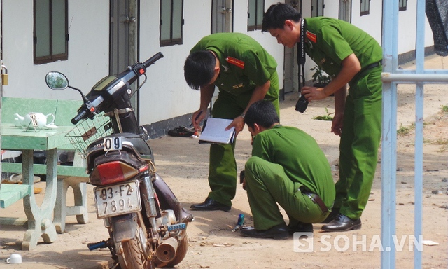 Công an Bình Phước đang khám nghiệm tại hiện trường