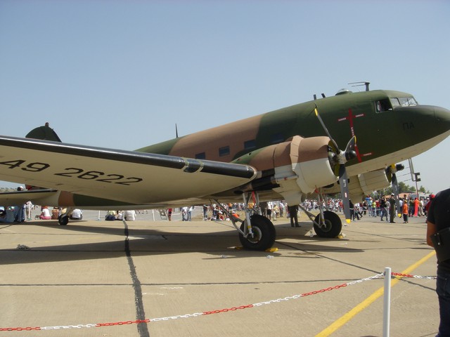 Máy bay vận tải C-47 Dakota