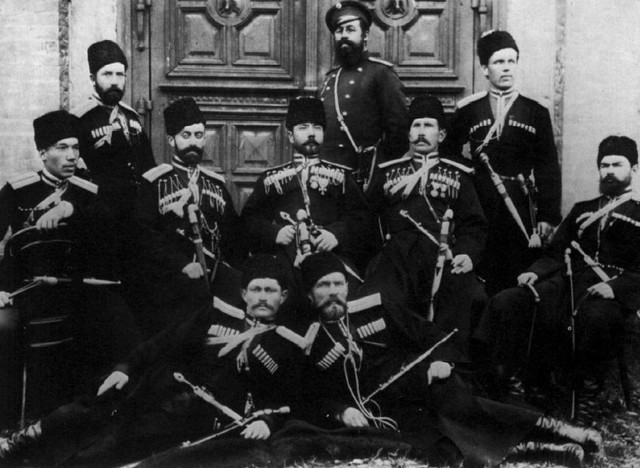 Một nhóm chỉ huy Cossack trước cách mạng