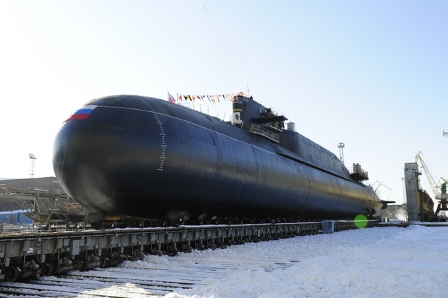 Tàu ngầm hạt nhân mang tên lửa đạn đạo K-51 Verkhoturye thuộc đề án 667BDRM Delfin (Dolphin). Đây là chiếc tàu ngầm đầu tiên trong lớp Delta IV được triển khai ở Bắc Cực với tên lửa đạn đạo mang đầu đạn hạt nhân từ năm 1987. Hiện tại 6 tàu ngầm thuộc Project này vẫn còn đóng vai trò nòng cốt trong lực lượng phòng thủ hàng hải hạt nhân của Nga.