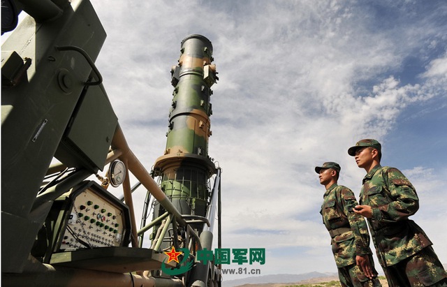 Quân đoàn pháo binh số 2 của quân đội Trung Quốc được thành lập vào ngày 1-7-1966, đây là lực lượng trực tiếp quản lý, vận hành các loại tên lửa đạn đạo của quân đội Trung Quốc.