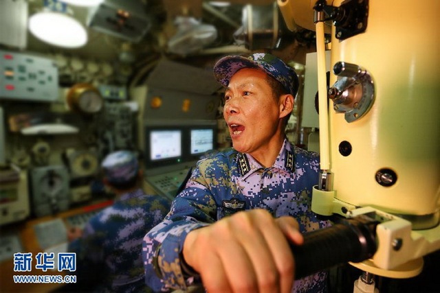 Hình ảnh tàu ngầm Hạm đội Đông Hải tập trận được tờ Xinhua đăng tải.