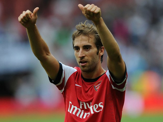 Nhưng Mathieu Flamini sẽ ở lại cống hiến cho Arsenal