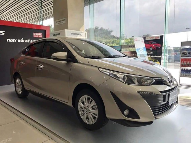 Toyota Vios bất ngờ giảm giá cả chục triệu đồng, rẻ ngang giá gốc VinFast Fadil - Ảnh 1.