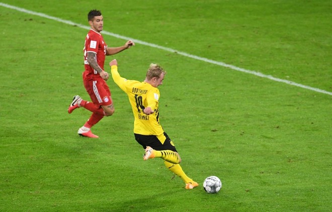 Bàn thắng theo phong cách lạ lùng giúp Bayern thắng kịch tính 3-2 trước Dortmund, đoạt Siêu cúp Đức - Ảnh 4.