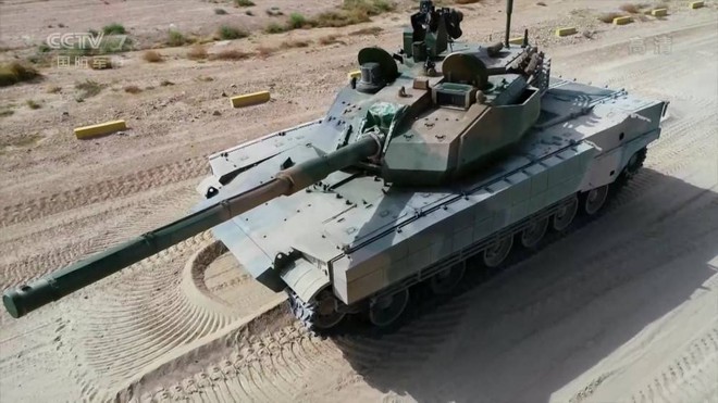 Lộ diện đối thủ đáng gờm của xe tăng Trung Quốc ở Ladakh: Ấn Độ có quyết định táo bạo - Ảnh 2.