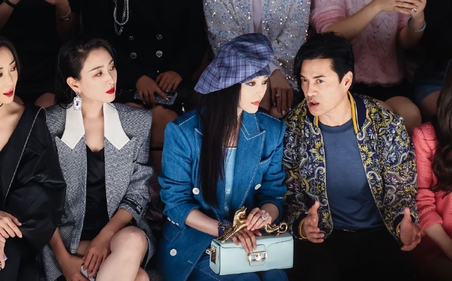 Nữ hoàng giải trí Phạm Băng Băng chơi trội tại sự kiện, lu mờ loạt mỹ nhân với nhan sắc và thần thái hạng A Cbiz - Ảnh 3. Nữ hoàng giải trí Phạm Băng Băng chơi trội tại sự kiện, lu mờ loạt mỹ nhân với nhan sắc và thần thái hạng A Cbiz - Ảnh 3.