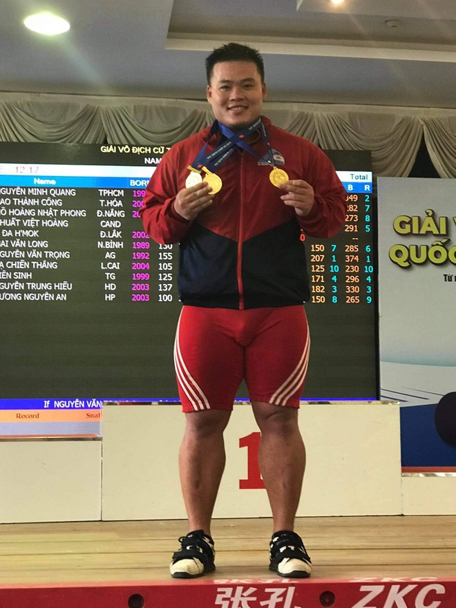 5 phút phá ba kỷ lục, Nguyễn Văn Trọng giành danh hiệu Người khỏe nhất Việt Nam - Ảnh 4.