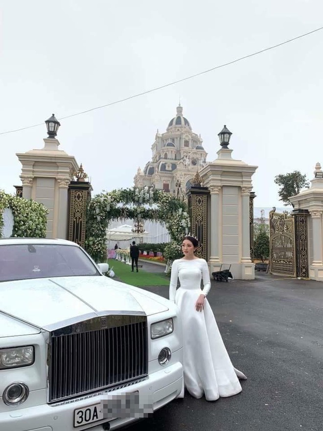 Đại gia Tuyên Quang sở hữu lâu đài dát vàng lộng lẫy đến nghẹt thở và Rolls- Royce tứ quý 8 - Ảnh 11.