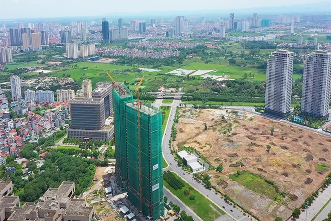 Giá căn hộ chung cư ven trung tâm Hà Nội được đẩy lên 50-60 triệu đồng/m2 - Ảnh 1.