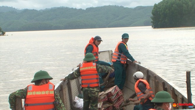 Công binh lên phương án nổ mìn phá đá, mở đường vào Rào Trăng 3; Chưa có tung tích 15 người mất tích - Ảnh 3.