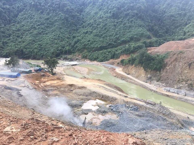 Công binh lên phương án nổ mìn phá đá, mở đường vào Rào Trăng 3; Chưa có tung tích 15 người mất tích - Ảnh 4.