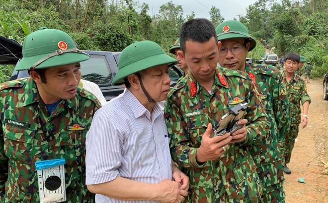 Công binh lên phương án nổ mìn phá đá, mở đường vào Rào Trăng 3; Chưa có tung tích 15 người mất tích