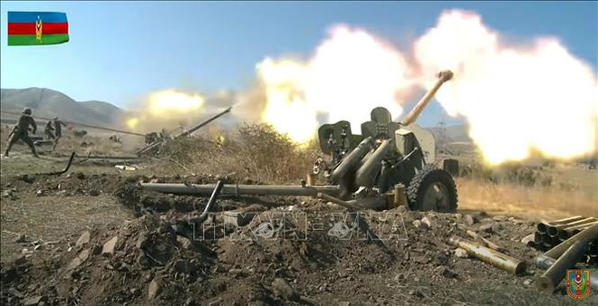 Chiến sự Armenia-Azerbaijan: Diễn biến ác liệt, thương vong khủng khiếp - TT Putin quyết ra tay dàn xếp - Ảnh 1.