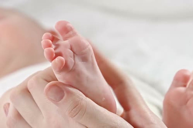 Mẹ ngàn lần xin lỗi con, tại mẹ chủ quan không giữ gìn con của mẹ: Cảnh báo của bà mẹ trẻ khiến nhiều người xót xa - Ảnh 6.