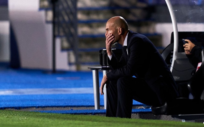 Real Madrid thua sốc ngay trên sân nhà; Bayern Munich hủy diệt "binh đoàn hắc ám"