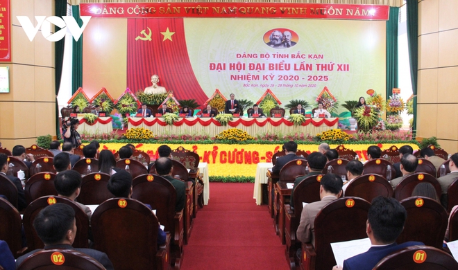 Ông Hoàng Duy Chinh trúng cử Bí thư Tỉnh ủy Bắc Kạn nhiệm kỳ 2020-2025 - Ảnh 1.