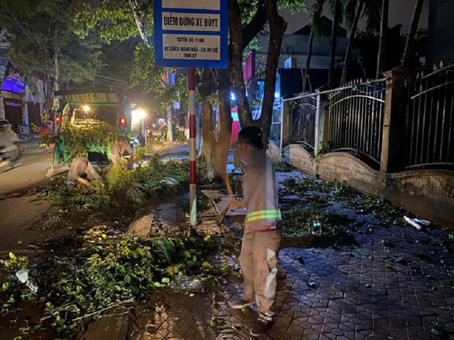 Quảng Ngãi: Thiệt hại gần 4.500 tỷ đồng do bão số 9 - Ảnh 2.