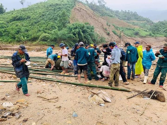 Nỗ lực đưa lương thực, thực phẩm vào tiếp tế người dân Phước Lộc - Ảnh 6.