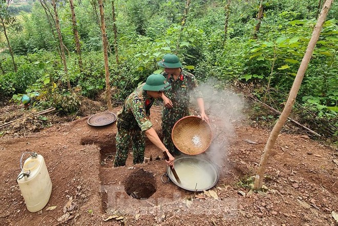 Bộ binh chủ lực thực hành chiến đấu ở địa hình trung du - Ảnh 7.