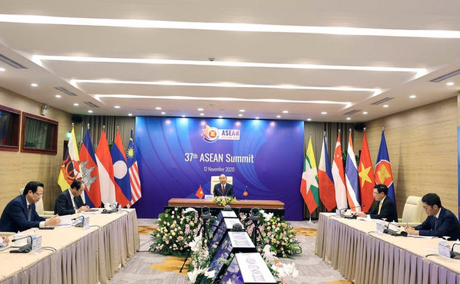 Thủ tướng công bố khoản đóng góp của Việt Nam cho Quỹ ASEAN ứng phó Covid-19  - Ảnh 3.