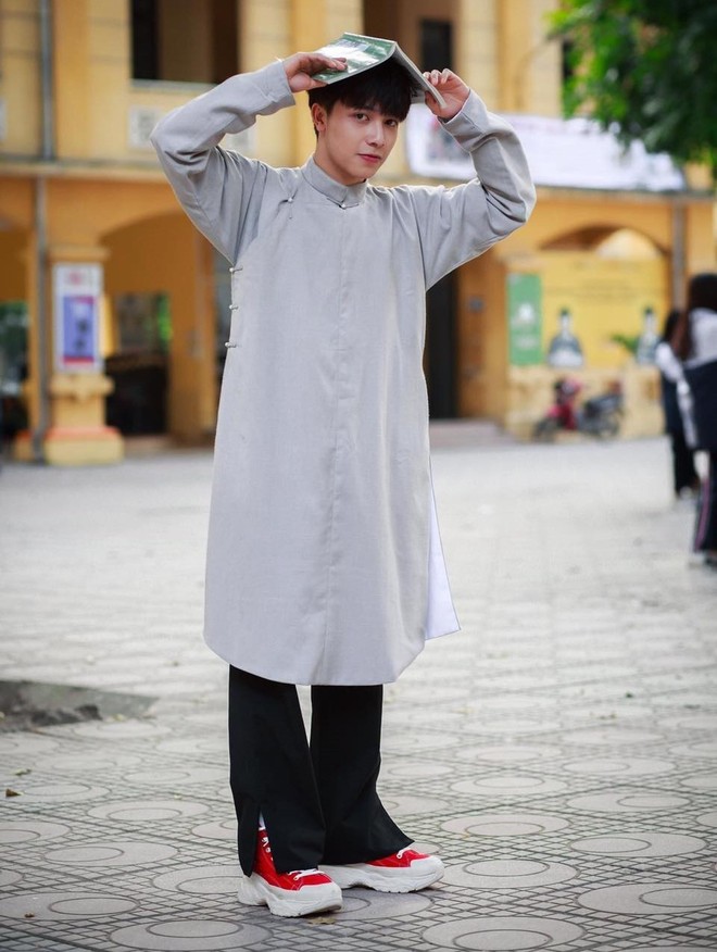 Dàn trai đẹp trường THPT Phan Đình Phùng mặc áo dài gây bão mạng xã hội - Ảnh 9.