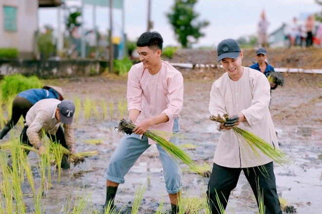 Lý Hải bắn rap cùng Mạc Văn Khoa: Anh em tôi thu âm muốn lẹo lưỡi - Ảnh 5.