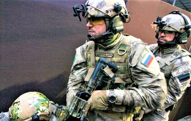 Súng cá nhân “siêu đẳng” của lực lượng đặc nhiệm Alpha Nga - Ảnh 1.