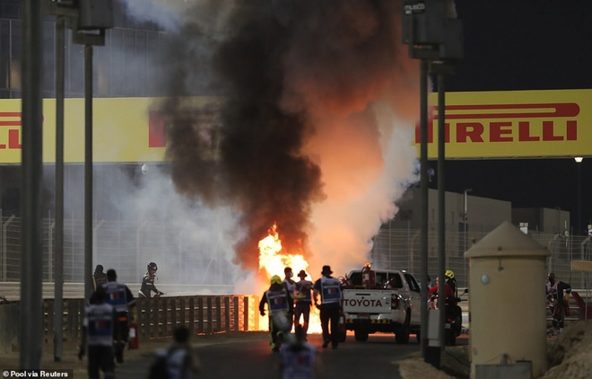 Tai nạn kinh hoàng ở chặng đua F1 Bahrain GP 2020 - Ảnh 1.