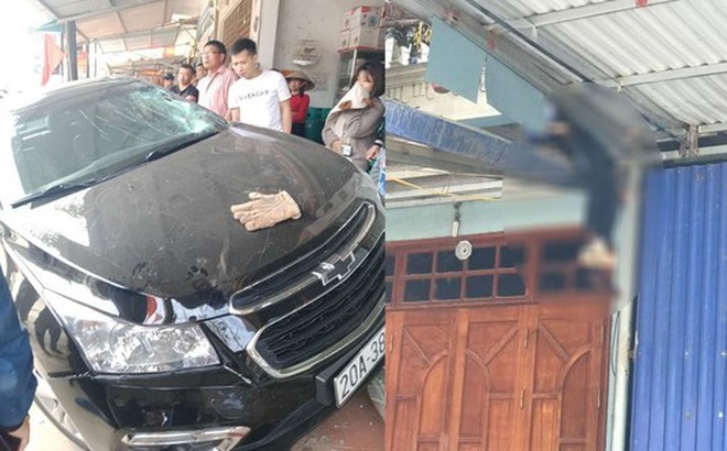 Thái Nguyên Ô tô con Chevrolet Spark Van đi ngược chiều đối đầu xe chở  công nhân khiến 2 người tử vong
