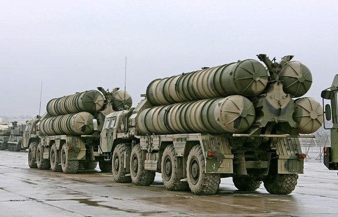 S-300 bản nâng cấp và S-400 sẽ ra sao khi ‘so găng’ với nhau? - Ảnh 2.