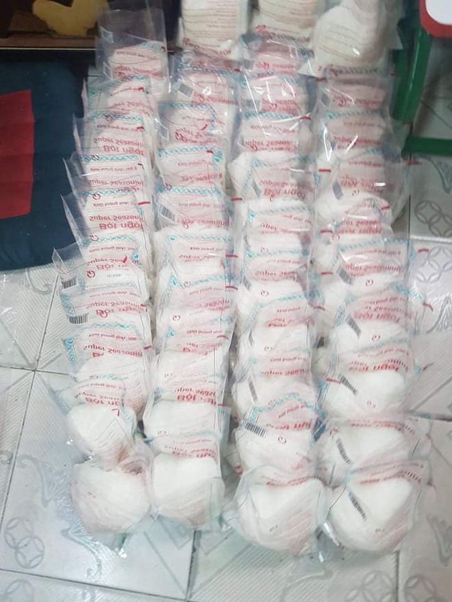 Phát hiện hàng trăm kg bột ngọt giả nhãn hiệu Ajinomoto ở Sài Gòn - Ảnh 3.
