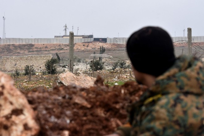 Lỡ làm trái ý Nga, Thổ vội “bỏ của chạy lấy người” ở Idlib, Syria - Ảnh 2.