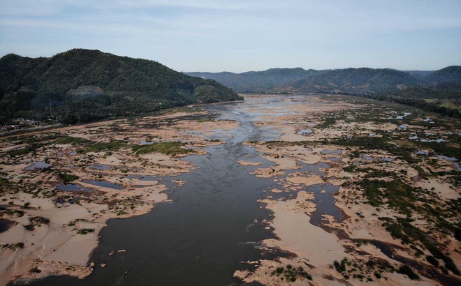 Một đoạn sông Mekong nằm giữa Lào và Thái Lan. Ảnh: AFP