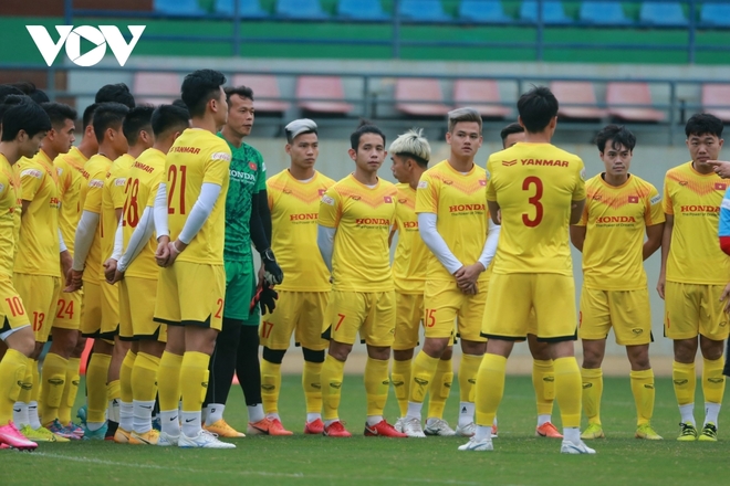 Thầy Park liên tục ôm hận trước kỹ thuật của dàn tuyển thủ Việt Nam - Ảnh 1.